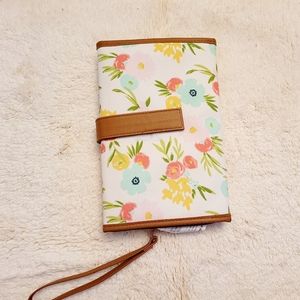 Baby changing Pad wristlet floral print